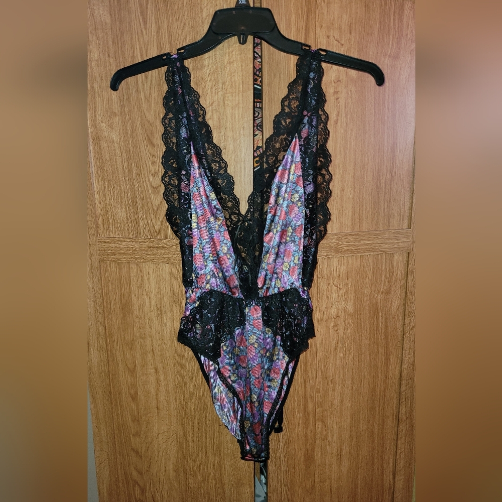 Bestform Vintage floral and lace bodysuit size 36 or S/M
